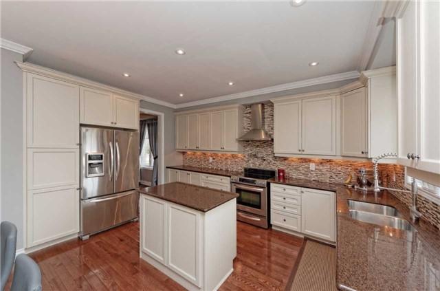 236 Vanda Dr, House detached with 5 bedrooms, 4 bathrooms and 3 parking in Vaughan ON | Image 6