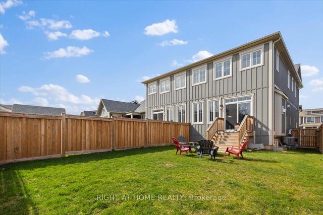 206 Yellow Birch Cres, House semidetached with 3 bedrooms, 3 bathrooms and 3 parking in The Blue Mountains ON | Image 27