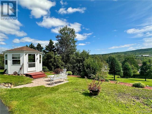 17 Rue Roland, House detached with 3 bedrooms, 2 bathrooms and null parking in Edmundston NB | Image 32