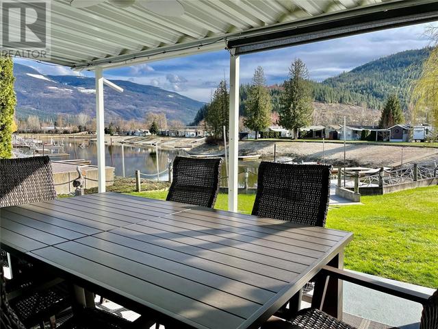 1448 Silver Sands Road, House other with 3 bedrooms, 2 bathrooms and 10 parking in Sicamous BC | Image 55