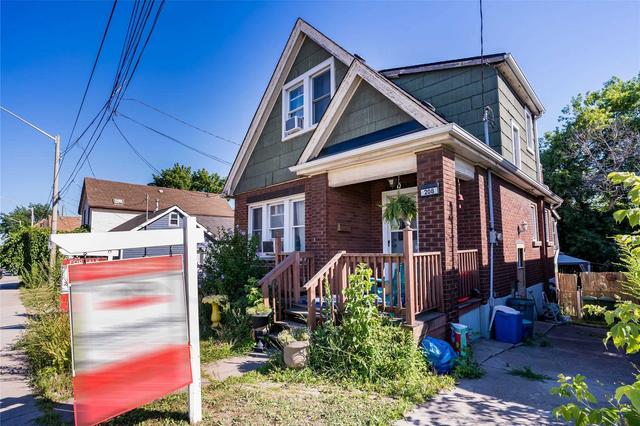 208 Burlington St E, House detached with 2 bedrooms, 1 bathrooms and 2 parking in Hamilton ON | Image 26