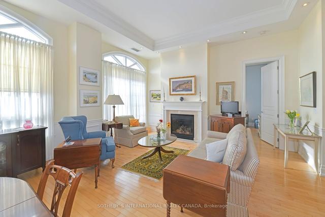 ph 12 - 20 Burkebrook Pl, Condo with 2 bedrooms, 2 bathrooms and 2 parking in Toronto ON | Image 1