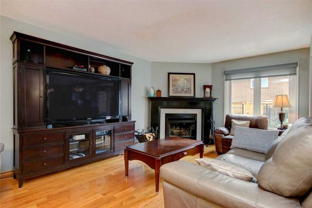 15 Petworth Rd, House detached with 4 bedrooms, 4 bathrooms and 6 parking in Brampton ON | Image 9
