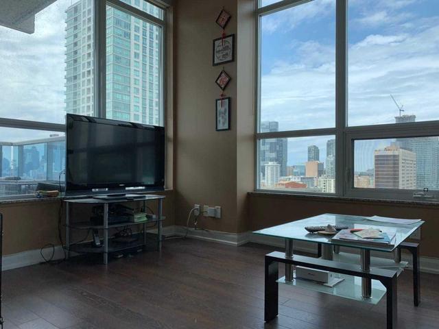 1909 - 500 Sherbourne St, Condo with 1 bedrooms, 1 bathrooms and null parking in Toronto ON | Image 4