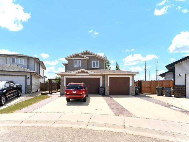 74 Terrace Court Ne, House detached with 4 bedrooms, 3 bathrooms and 3 parking in Medicine Hat AB | Image 2