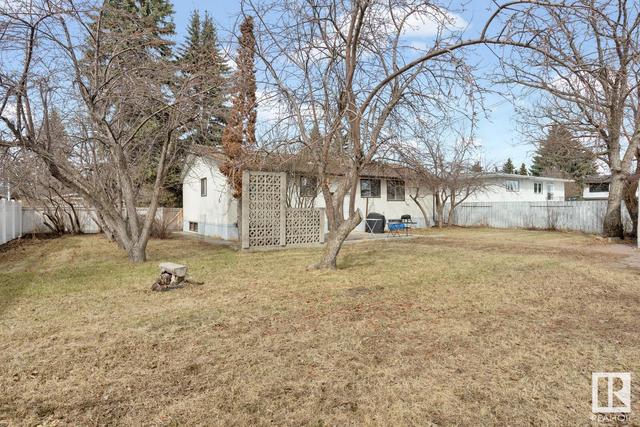 7507 Rowland Rd Nw, House detached with 4 bedrooms, 2 bathrooms and null parking in Edmonton AB | Image 32