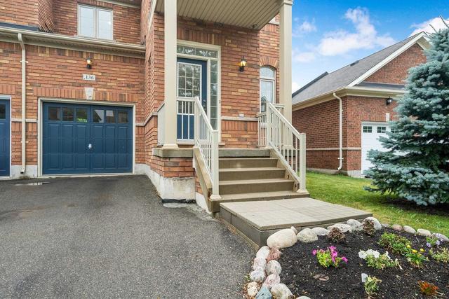 136 Holmes Cres, House attached with 4 bedrooms, 3 bathrooms and 3 parking in Milton ON | Image 23