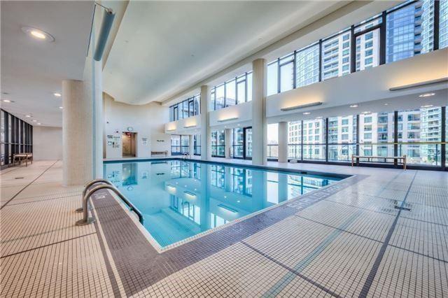 1568 - 209 Fort York Blvd, Condo with 2 bedrooms, 2 bathrooms and 1 parking in Toronto ON | Image 3