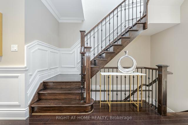 39a Wolcott Ave, House detached with 4 bedrooms, 5 bathrooms and 2 parking in Toronto ON | Image 16