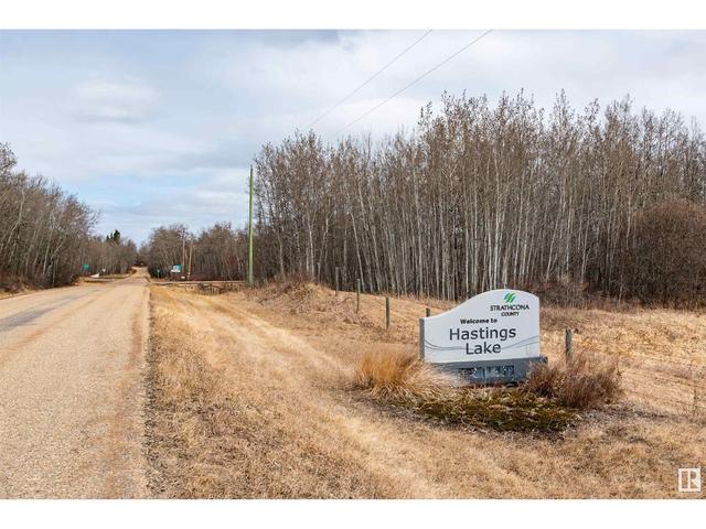 5 - 51263 Rge Rd 204, House detached with 4 bedrooms, 2 bathrooms and null parking in Strathcona County AB | Image 34
