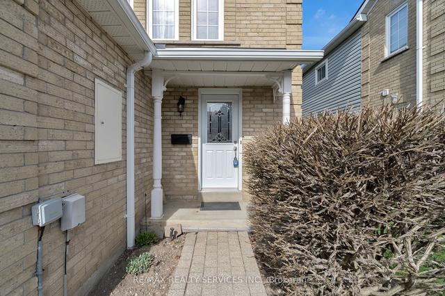 24 - 74 Heathcliffe Sq, Townhouse with 3 bedrooms, 2 bathrooms and 2 parking in Brampton ON | Image 33