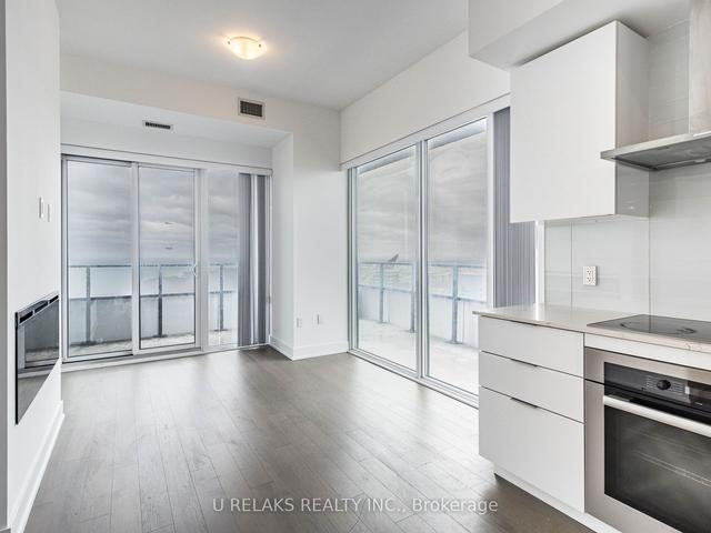 4701 - 20 Shore Breeze Dr, Condo with 2 bedrooms, 1 bathrooms and 1 parking in Toronto ON | Image 38