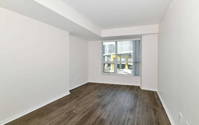519 - 231 Fort York Blvd, Condo with 2 bedrooms, 2 bathrooms and 0 parking in Toronto ON | Image 8