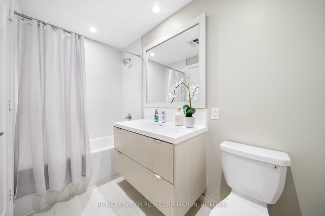 511 - 80 Vanauley St, Condo with 1 bedrooms, 2 bathrooms and 0 parking in Toronto ON | Image 8