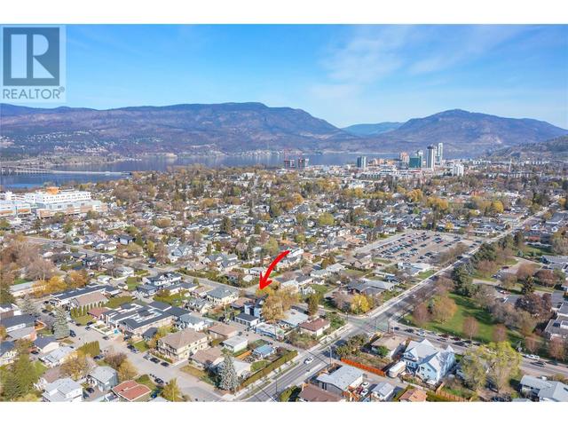 2 - 861 Rose Avenue, House attached with 3 bedrooms, 3 bathrooms and 2 parking in Kelowna BC | Image 30