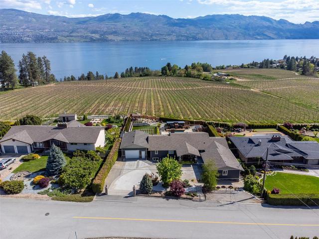 3149 Thacker Drive, House detached with 5 bedrooms, 4 bathrooms and 7 parking in West Kelowna BC | Card Image