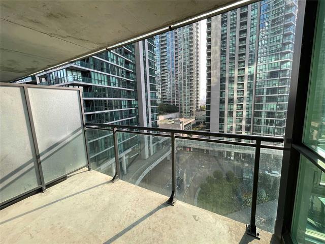 807 - 33 Bay St, Condo with 1 bedrooms, 1 bathrooms and 0 parking in Toronto ON | Image 14