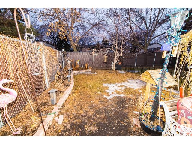 13413 40 St Nw, House attached with 3 bedrooms, 1 bathrooms and 2 parking in Edmonton AB | Image 30