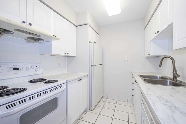 ph 201 - 260 Doris Ave, Condo with 1 bedrooms, 1 bathrooms and 1 parking in Toronto ON | Image 10