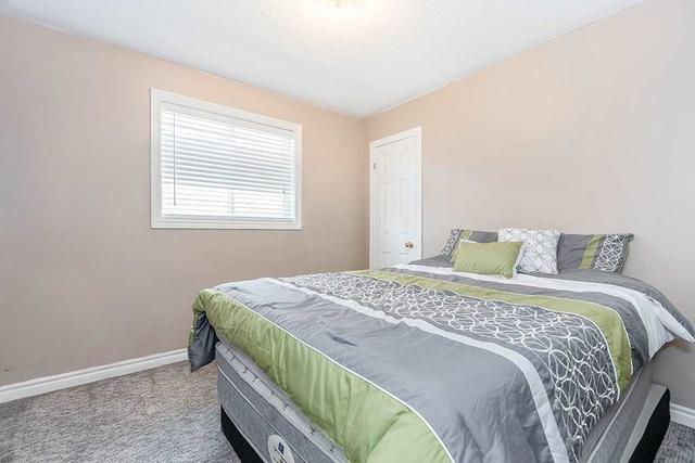 41 Kenwell Cres, House detached with 4 bedrooms, 3 bathrooms and 6 parking in Barrie ON | Image 10