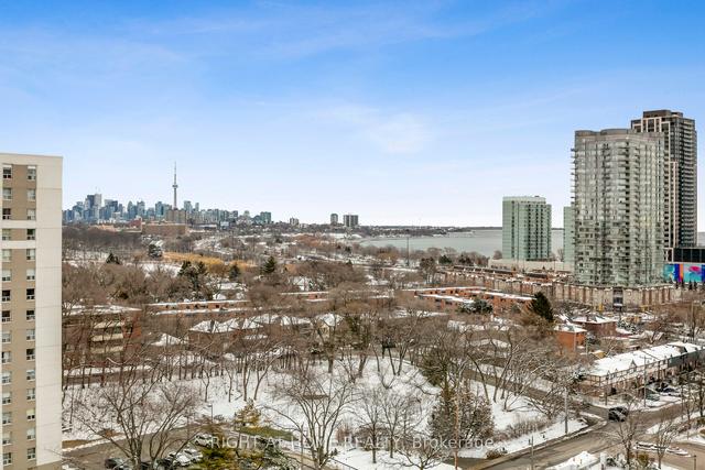 818 - 60 Southport St, Condo with 2 bedrooms, 1 bathrooms and 1 parking in Toronto ON | Image 35