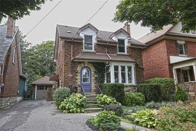 115 Mill St S, House detached with 3 bedrooms, 3 bathrooms and 5 parking in Brampton ON | Image 1