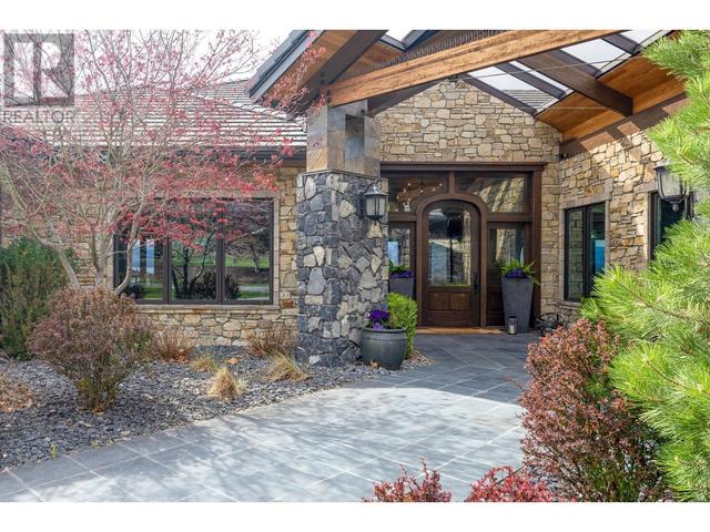 4040 Casorso Road, House detached with 4 bedrooms, 6 bathrooms and 22 parking in Kelowna BC | Image 7