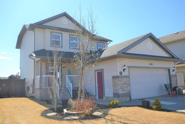 8917 131 Avenue, House detached with 4 bedrooms, 3 bathrooms and 6 parking in Grande Prairie AB | Image 1