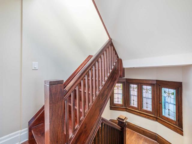 118 Gothic Ave, House detached with 4 bedrooms, 4 bathrooms and 1 parking in Toronto ON | Image 8