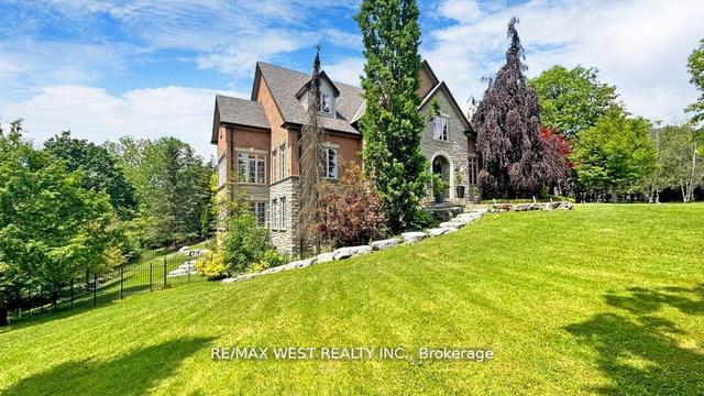 32 Daleview Crt, House detached with 5 bedrooms, 8 bathrooms and 16 parking in Vaughan ON | Image 35