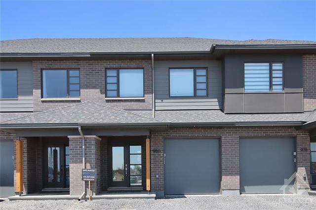 980 Acoustic Way, Townhouse with 3 bedrooms, 4 bathrooms and 2 parking in Ottawa ON | Image 1