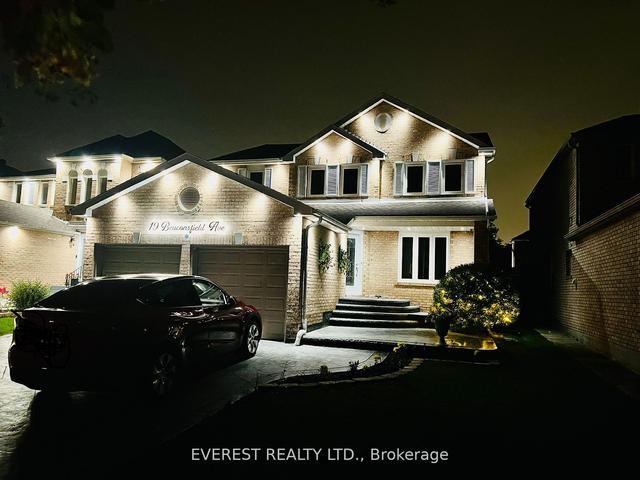 19 Beaconsfield Ave, House detached with 4 bedrooms, 4 bathrooms and 6 parking in Brampton ON | Image 12