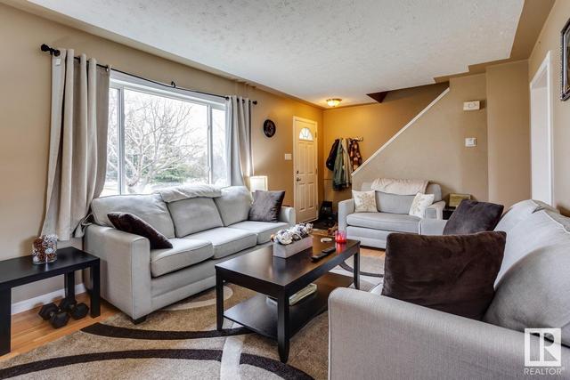 13304 89a St Nw Nw, House attached with 3 bedrooms, 1 bathrooms and null parking in Edmonton AB | Image 5