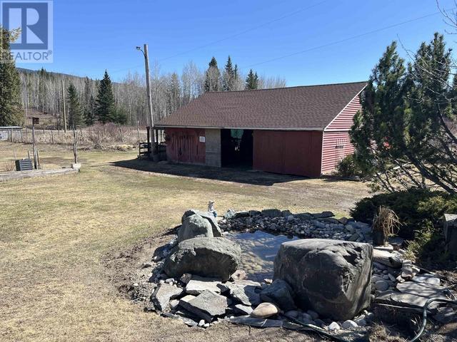 3467 Dale Lake Road, House detached with 3 bedrooms, 2 bathrooms and null parking in Cariboo A BC | Image 9