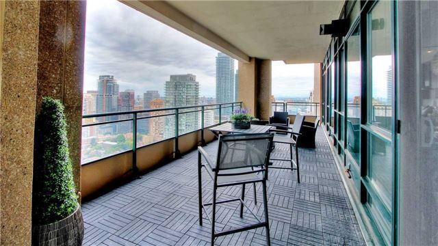 3002 - 35 Hayden St, Condo with 2 bedrooms, 3 bathrooms and 1 parking in Toronto ON | Image 15