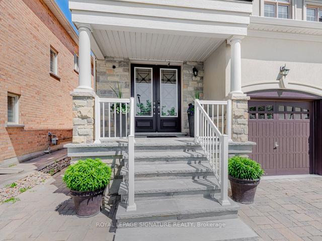 110 Chatfield Dr, House detached with 4 bedrooms, 5 bathrooms and 4 parking in Vaughan ON | Image 12