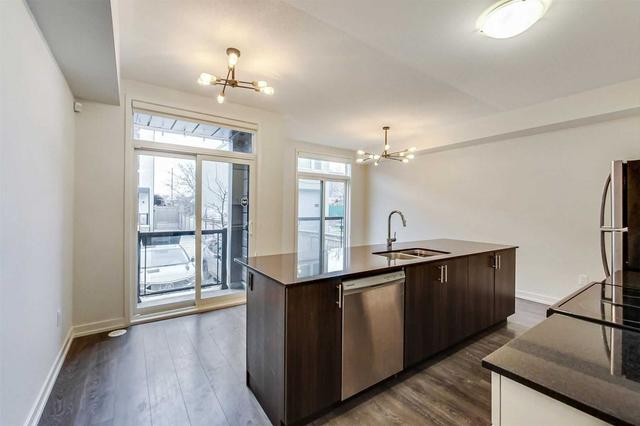 12 - 51 Florence St, Townhouse with 2 bedrooms, 2 bathrooms and 1 parking in Toronto ON | Image 6