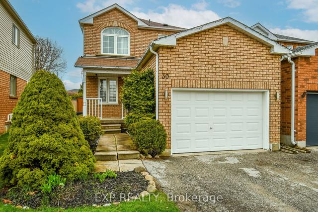 30 Aikens Cres, House attached with 3 bedrooms, 3 bathrooms and 3 parking in Barrie ON | Image 1