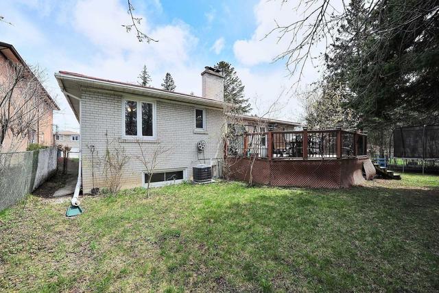 38 Sunnycrest Rd, House detached with 3 bedrooms, 3 bathrooms and 5 parking in Toronto ON | Image 27