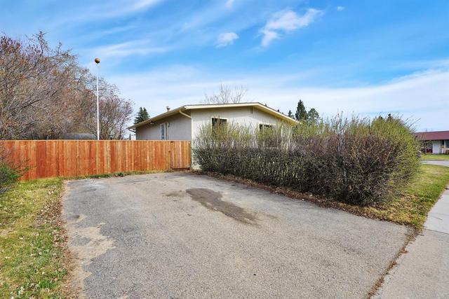 14 Scott Street, House detached with 3 bedrooms, 1 bathrooms and 2 parking in Red Deer AB | Image 18