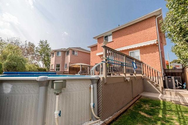 21 Nightingale Cres, House detached with 4 bedrooms, 3 bathrooms and 4 parking in Barrie ON | Image 32