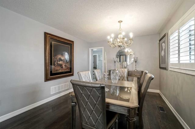 28 Legend Lane, House detached with 2 bedrooms, 2 bathrooms and 6 parking in Brampton ON | Image 4