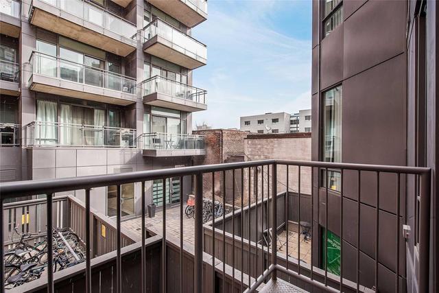 Th 3 - 127 Queen St E, Condo with 2 bedrooms, 3 bathrooms and null parking in Toronto ON | Image 15