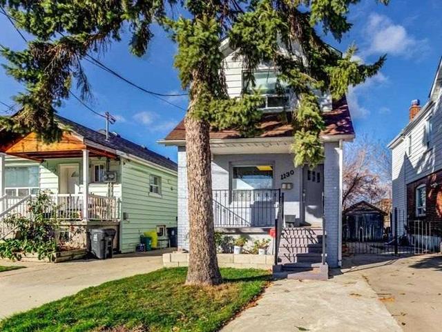 1130 Roselawn Ave, House detached with 2 bedrooms, 2 bathrooms and 4 parking in Toronto ON | Image 1