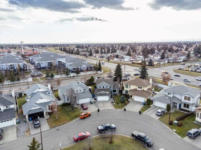 33 Coronado Place Ne, House detached with 3 bedrooms, 3 bathrooms and 4 parking in Calgary AB | Image 40