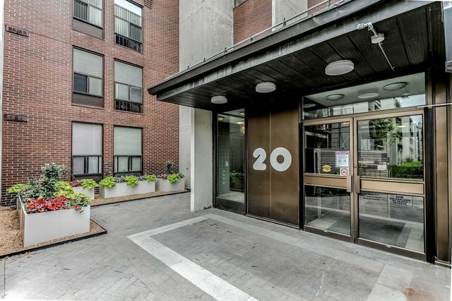 115w - 20 Fashion Roseway, Condo with 3 bedrooms, 2 bathrooms and 1 parking in Toronto ON | Image 1