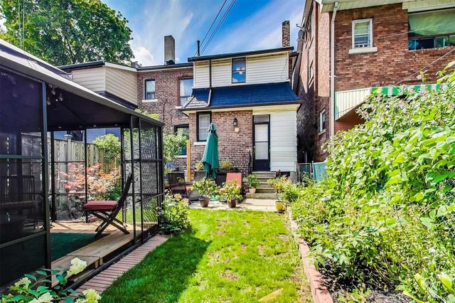 645 Christie St, House semidetached with 5 bedrooms, 3 bathrooms and 0 parking in Toronto ON | Image 33