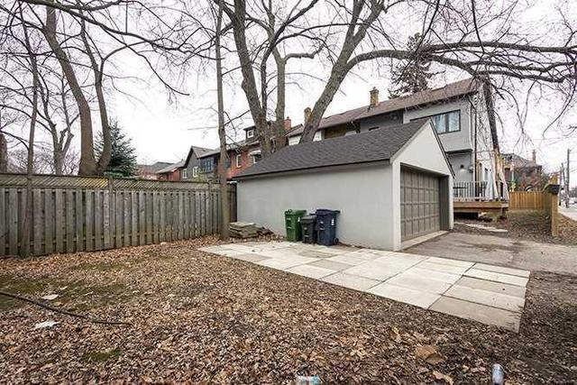89 Moore Ave, House semidetached with 4 bedrooms, 4 bathrooms and 1 parking in Toronto ON | Image 19