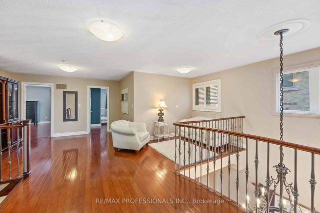 41 St Phillips Rd, House detached with 4 bedrooms, 5 bathrooms and 4 parking in Toronto ON | Image 10
