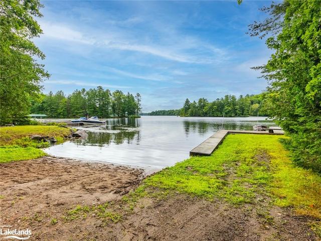1279 Walkers Point Road, House detached with 3 bedrooms, 1 bathrooms and 5 parking in Muskoka Lakes ON | Image 28